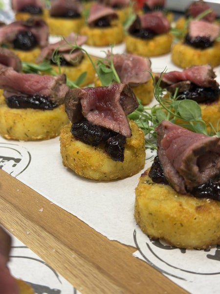 G&T Catering Carousel 2