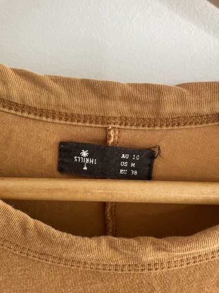 Thrills tshirt size 10 Carousel 4