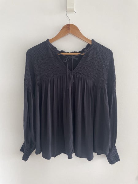 Sass top size 12 Carousel 1