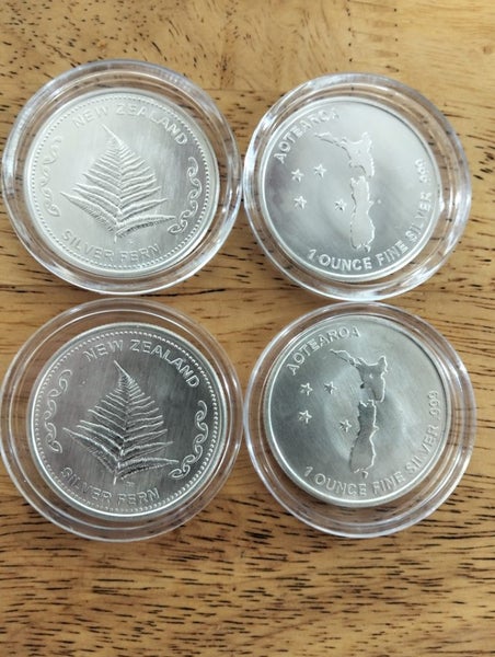 4 one ounce silver ferns Carousel 1