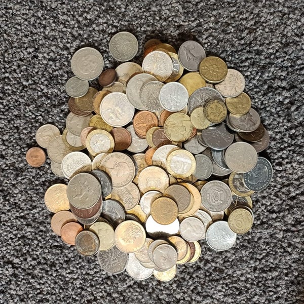 Bulk Lot Coins - 2.8kg World Coins 30+ Countries Carousel 2