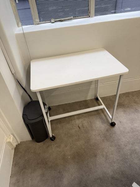 Beauty Trolley Carousel 2