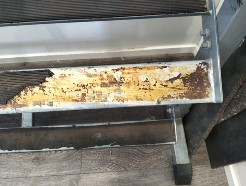 Dumbbell rack Carousel 2