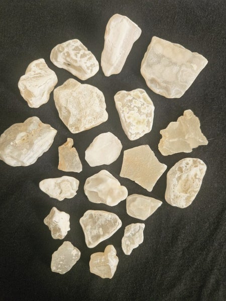 RAW Coromandel Chalcedony x20 Carousel 1