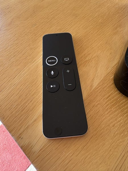 $1RES 4k Apple TV - 32GB [A1842] Carousel 5