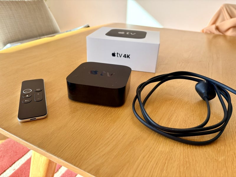 $1RES 4k Apple TV - 32GB [A1842] Carousel 1
