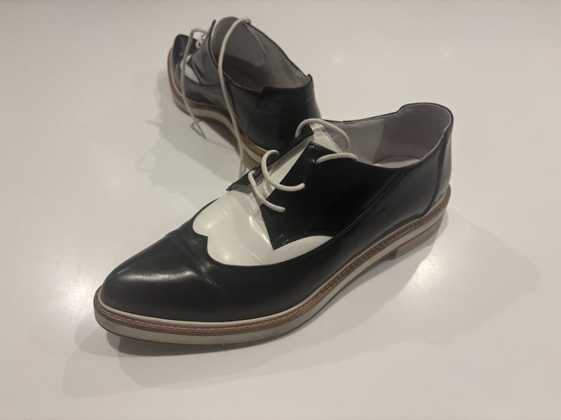 Beau Coops (39) Carousel 2