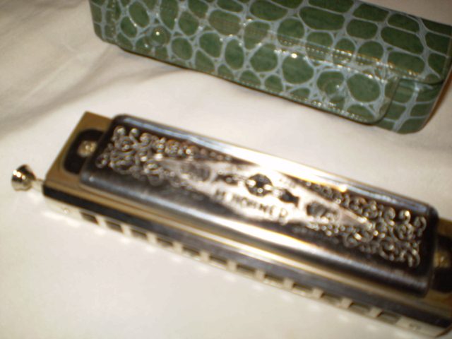 HOHNER CHROMATIC HARMONICA Carousel 2