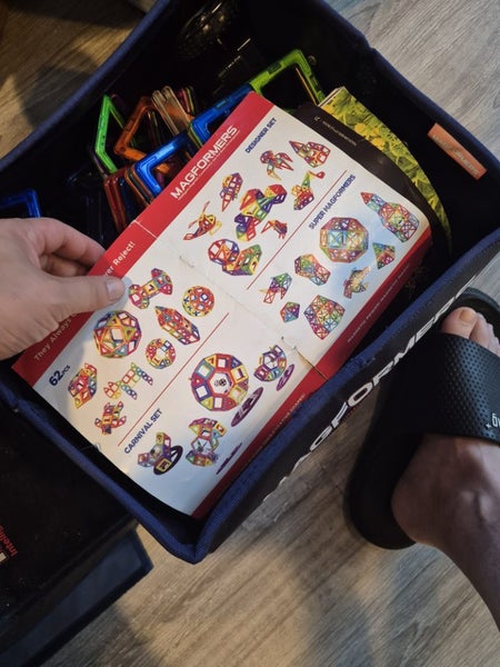 magformers block toys$1!!!! Carousel 2