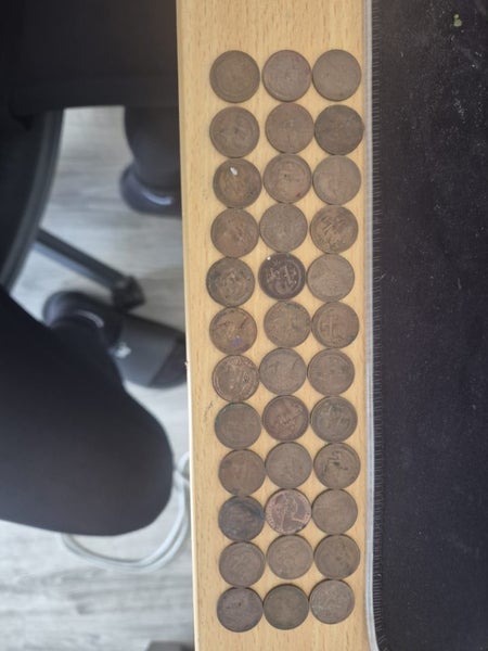 bulk 36 Australia 1 cent cions $1!! Carousel 1