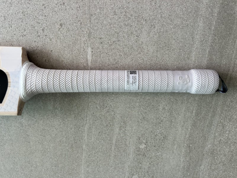 Kookaburra Ghost Pro 1.0 Cricket Bat Carousel 5