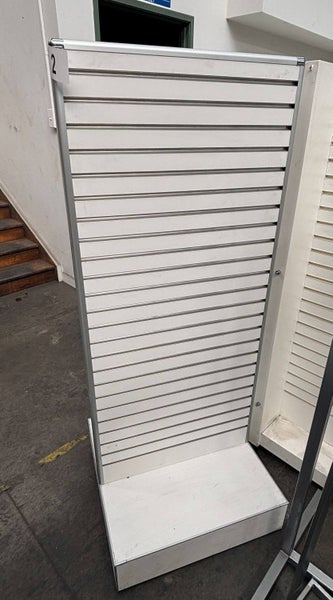 22810 - Mobile White Slatwall Gondola - Used Carousel 1