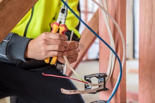 Kinetic Electrical - Rodney Carousel 2