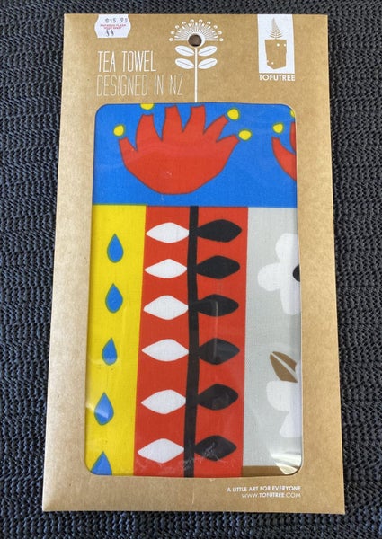 NEW - TOFUTREE Apron & Tea Towel Kiwiana Gift Set - Designed in NZ - Lot F626 Carousel 2