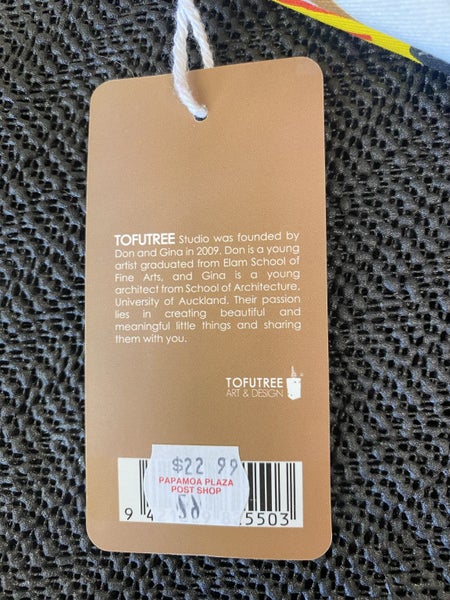 NEW - TOFUTREE Apron & Tea Towel Kiwiana Gift Set - Designed in NZ - Lot F626 Carousel 8