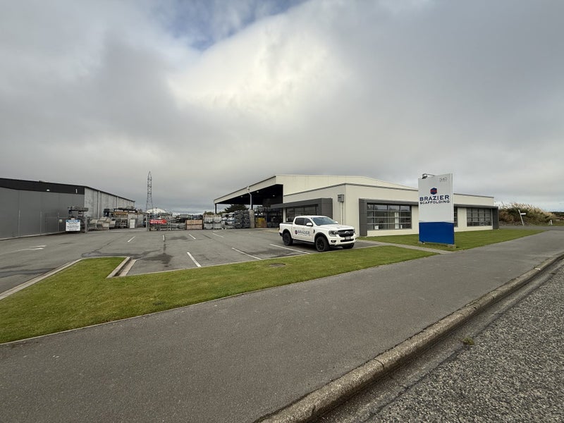 Brazier Scaffolding Ltd Carousel 1