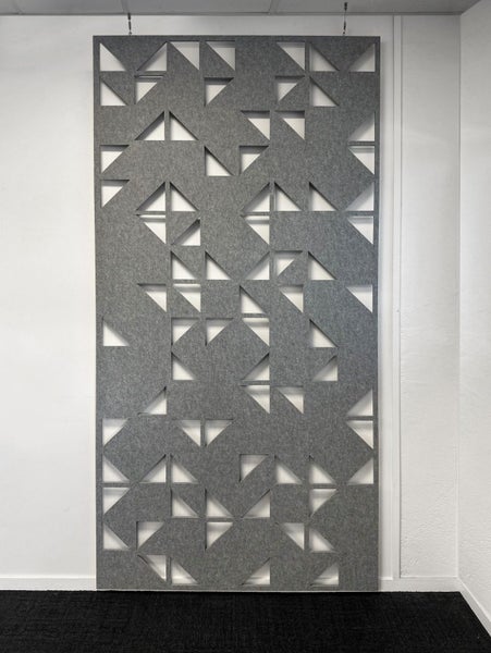 Geometric Hanging Acoustic Screen - Light Grey Carousel 1