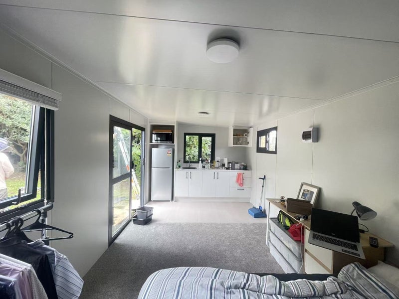 8x3m self contained cabin Carousel 2