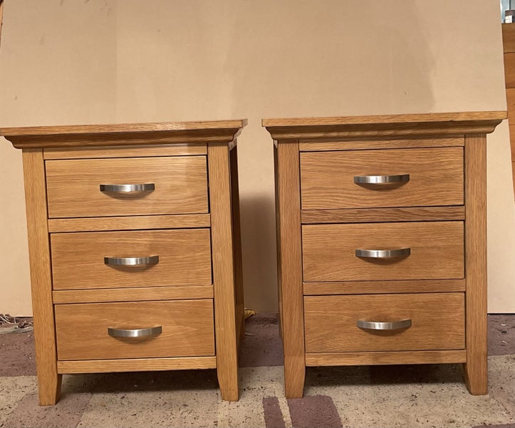 Two Oak Bedside Cabinets / drawers / side tables Carousel 1
