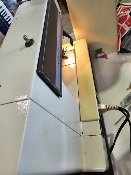 Toyota 4500 sewing machine Carousel 3