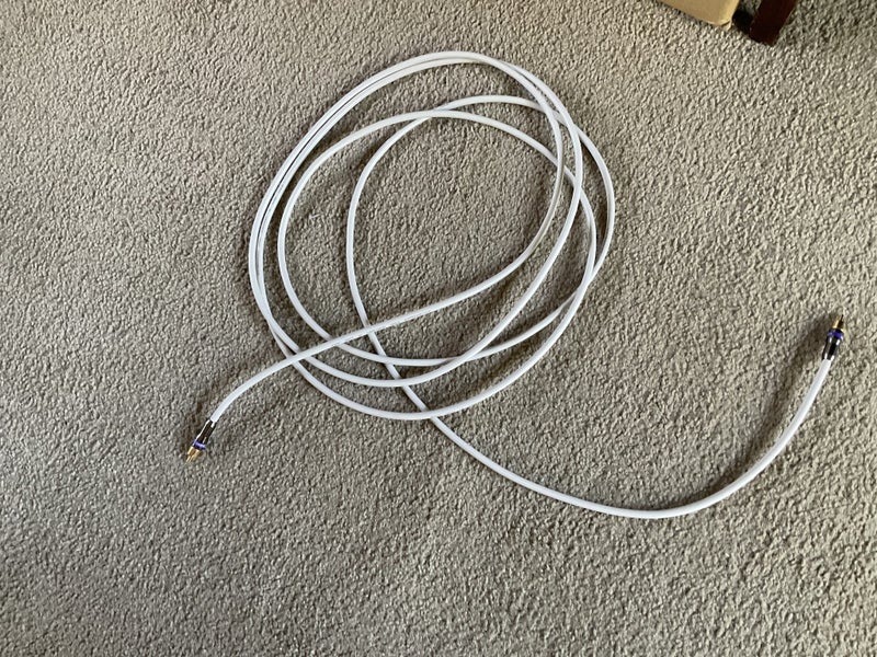 4 metre Naked Cable LFE subwoofer cable Carousel 2