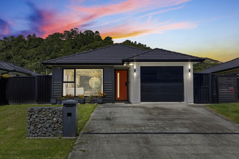 Sensational Family Home Across from Playground!