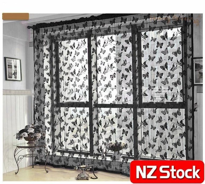 Door Window Curtain Carousel 1