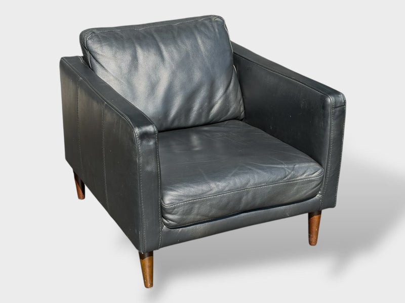 Freedom Black Leather - Mid Century Single Seater Carousel 1