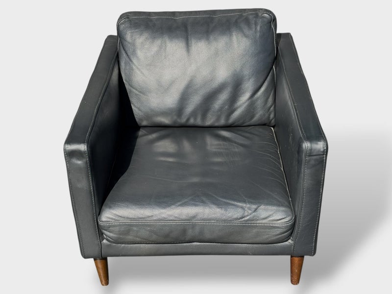 Freedom Black Leather - Mid Century Single Seater Carousel 2