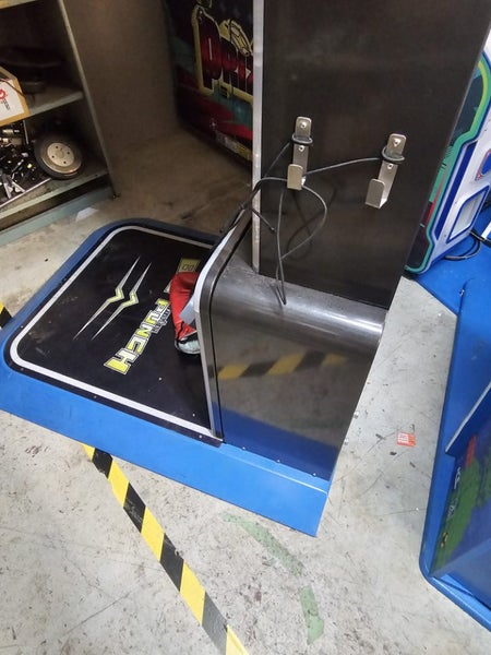 Ultimate Big punch Arcade machine Carousel 4