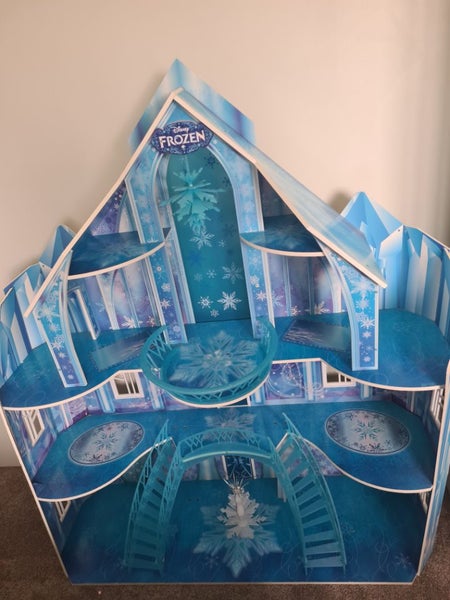 Frozen Barbie Elsa Castle doll house. Snowflake Mansion Carousel 1
