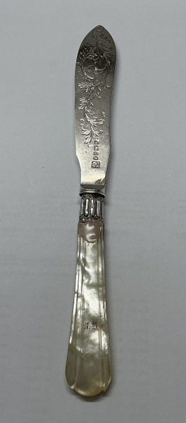 DATED 1857 - MOTHER OF PEARL HANDLE ON BUTTER KNIFE BLADE in STERLING SILVER