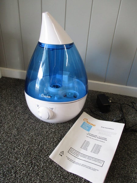 Crane 3.3 Liter drop humidifier Carousel 1