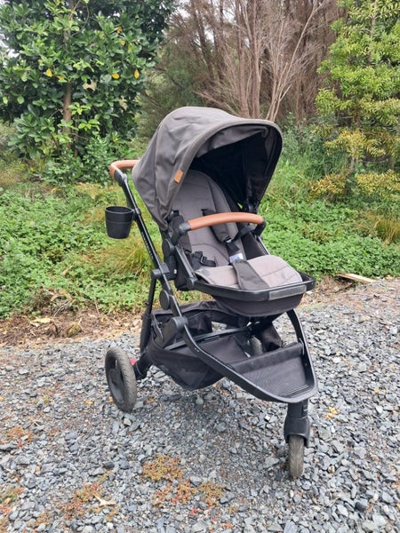 Edward's and Co Oscar Bundle Carousel 1