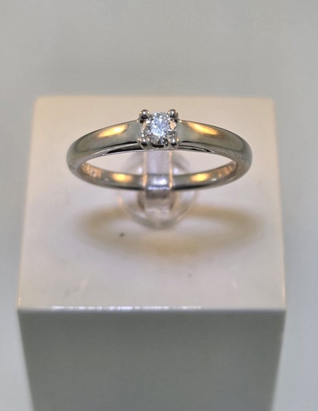 Modern White Gold & Diamond Solitaire Ring + Valuation Carousel 1