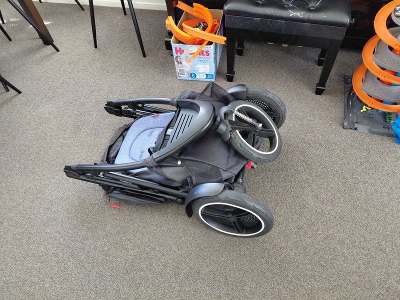 Phil & Ted's All Terrain Sports Buggie Carousel 9