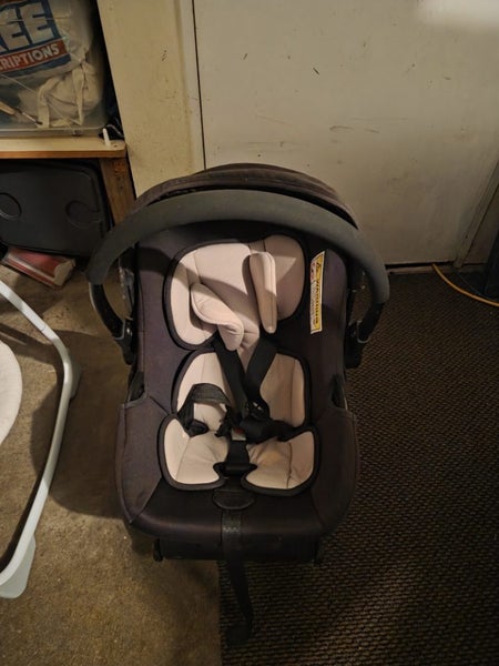 Edward's and co pram and capsule plus base Carousel 2