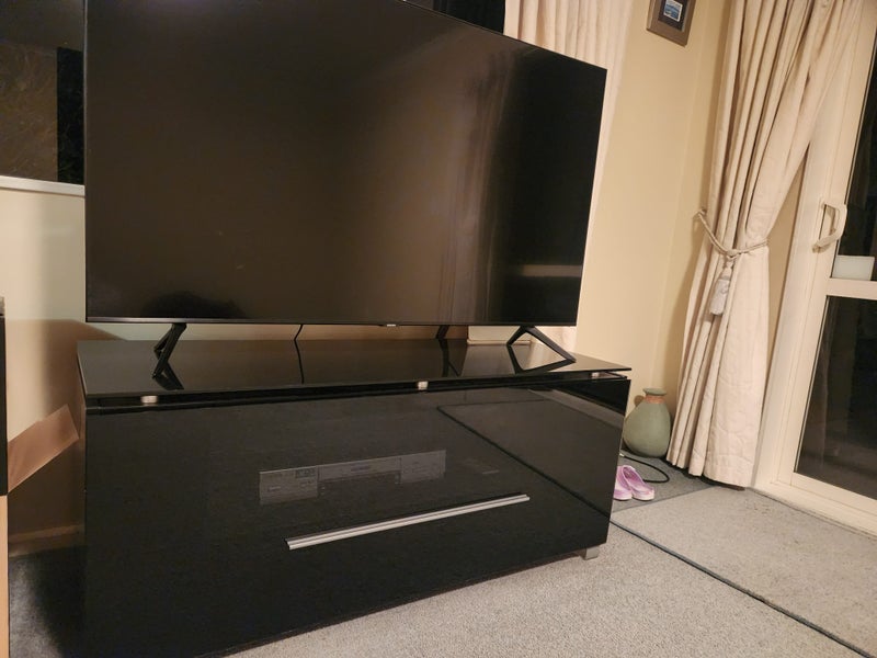 TV with cabinet Carousel 1