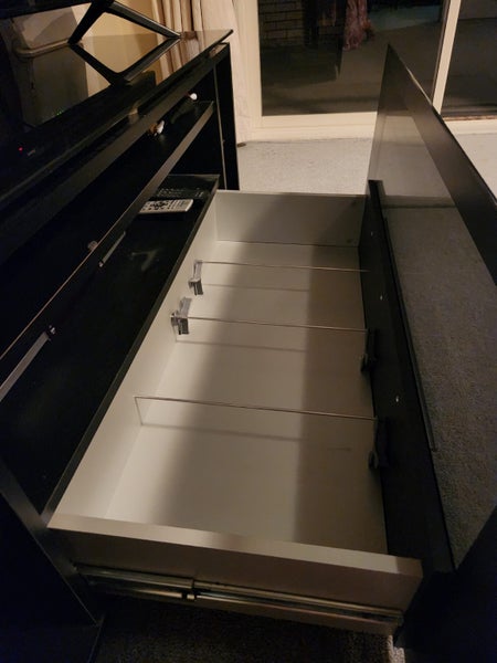 TV with cabinet Carousel 2