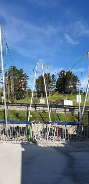 Bungy Trampoline Carousel 1
