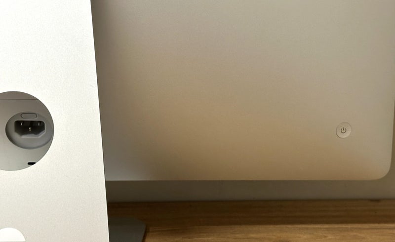 27" iMAC Carousel 16