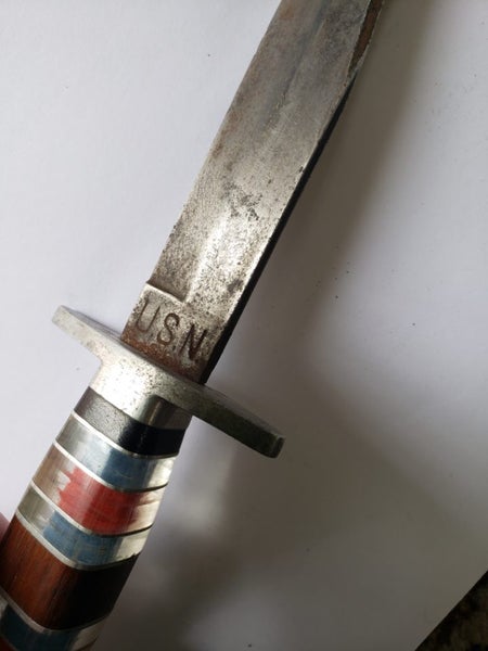 US Navy fighting knife Carousel 2