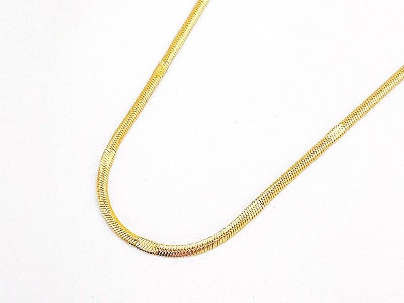 Elegant Minimalist Gold-Plated Necklace Carousel 1
