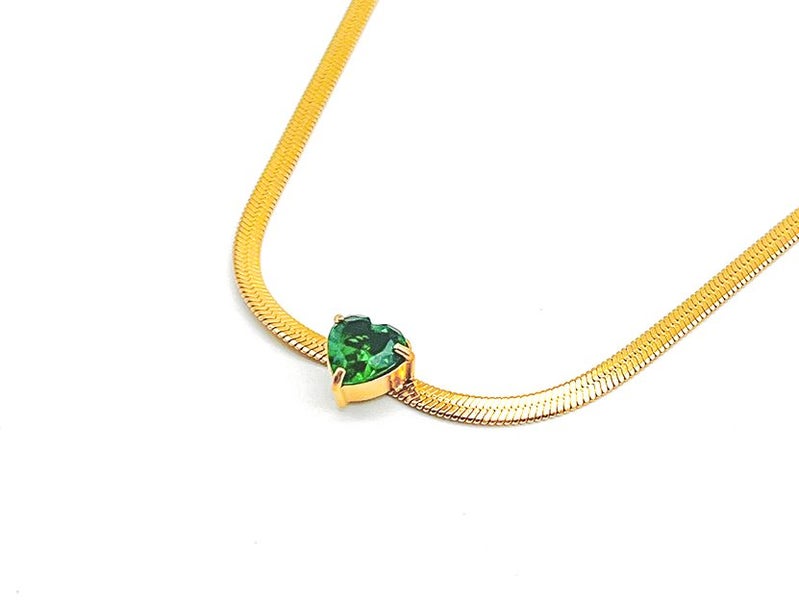 Gold-Plated Heart Necklace with Sparkling Zirconia Pendant Carousel 2