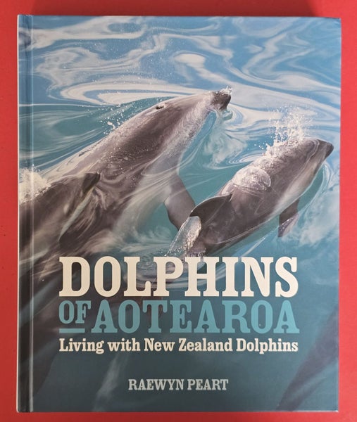 Raewyn Peart | Dolphins of Aotearoa | Living with New Zealand Dolphins Carousel 1