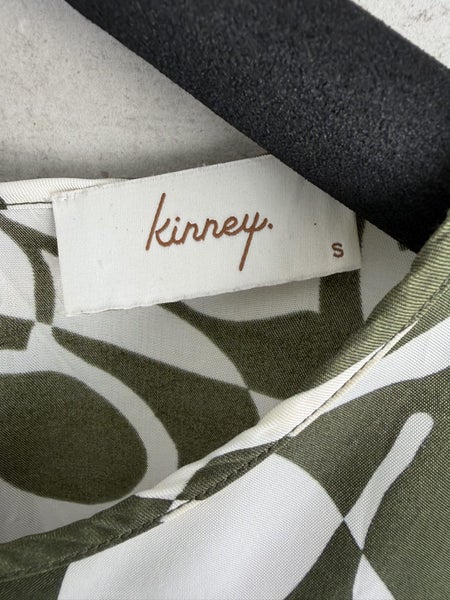 Kinney Top. Brand New. Carousel 4