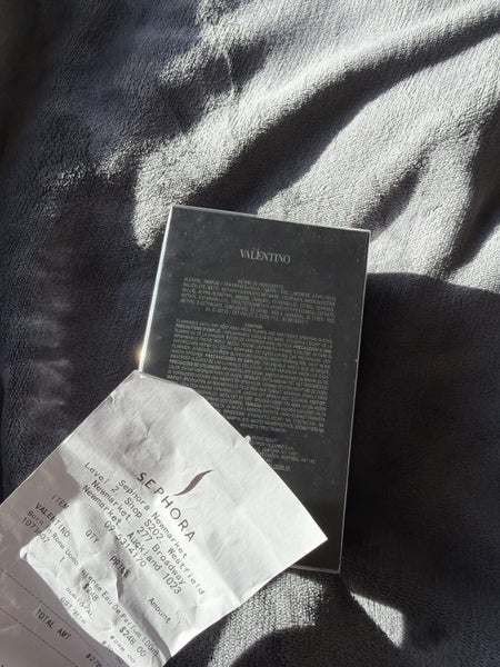 Valentino cologne Carousel 3