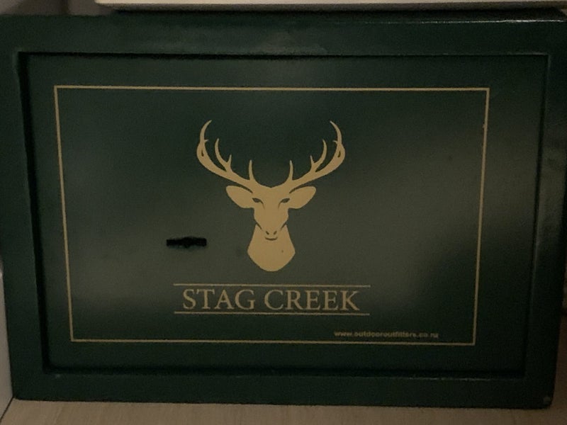 STAG CREEK B CAT SAFE Carousel 1