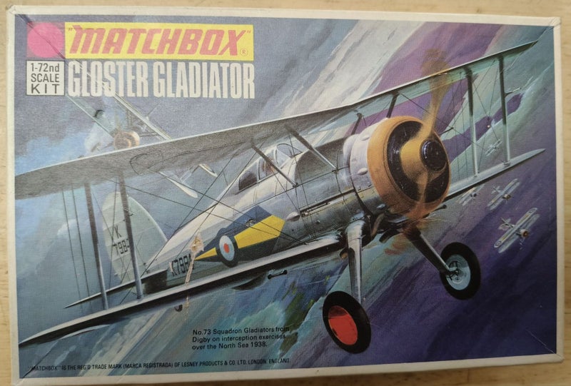 MATCHBOX PK-8 GLOSTER GLADIATOR - 1/72 Carousel 1