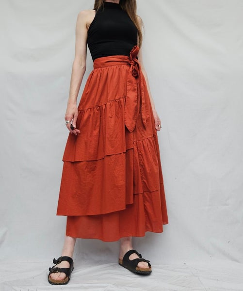 Jac + Jack Orange tiered Wrap skirt size 10 as new Carousel 1